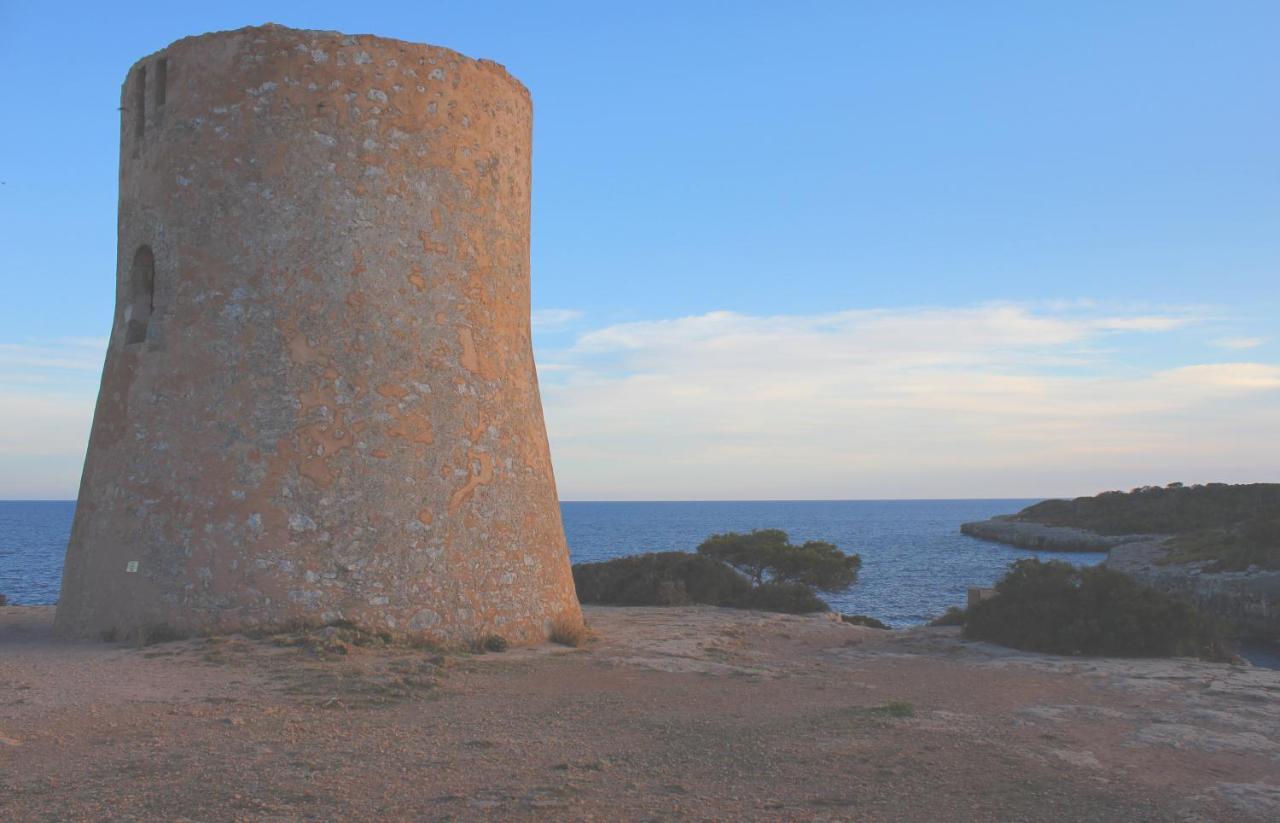 Aina Villa Cala Pi  Exteriör bild